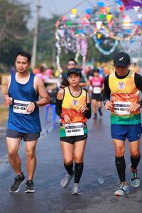 BIB: 40810, 468, 40060
                            <button type="button" onclick="openModal(9906077)" class="btn btn-primary btn-sm float-right btn-popup" data-toggle="modal" data-target=".modal-high-quality">
                        <i class="fas fa-shopping-cart"></i> Add to Cart
                    </button>
                                            <button type="button" onclick="isThisMe(9906077, true)" class="btn btn-success btn-sm float-right btn-popup btn-isme hidden" data-toggle="tooltip" data-placement="bottom" title="นี่คือรูปของคุณใช่ไหม คลิกที่นี่เพื่อเอาเข้าอัลบั้ม">
                        <i class="fas fa-plus"></i> Add to album
                    </button>
                    <button type="button" onclick="isThisMe(9906077, false)" class="btn btn-warning btn-sm float-right btn-popup btn-isnotme hidden">
                        <i class="fas fa-ban"></i> Remove from album
                    </button>